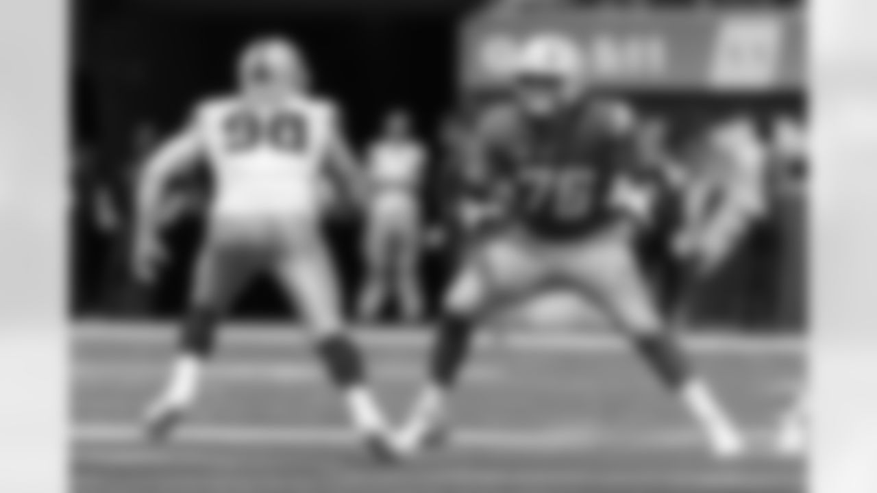 The Los Angeles Chargers play the Las Vegas Raiders on Sunday, September 8, 2024 at SoFi Stadium in Inglewood, CA.
[FINAL SCORE: LAC 22 - LV 10]