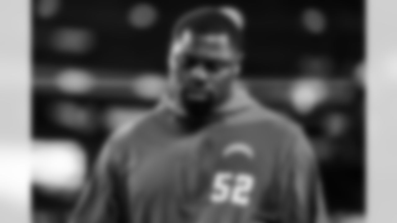 OLB Khalil Mack (52)