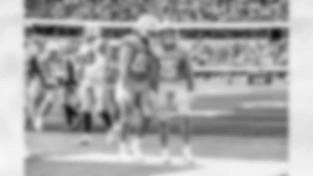 The Los Angeles Chargers play the Las Vegas Raiders on Thursday, September 5, 2024 at SoFi Stadium in Inglewood, CA.
[FINAL SCORE: LAC 22 - LV 10]