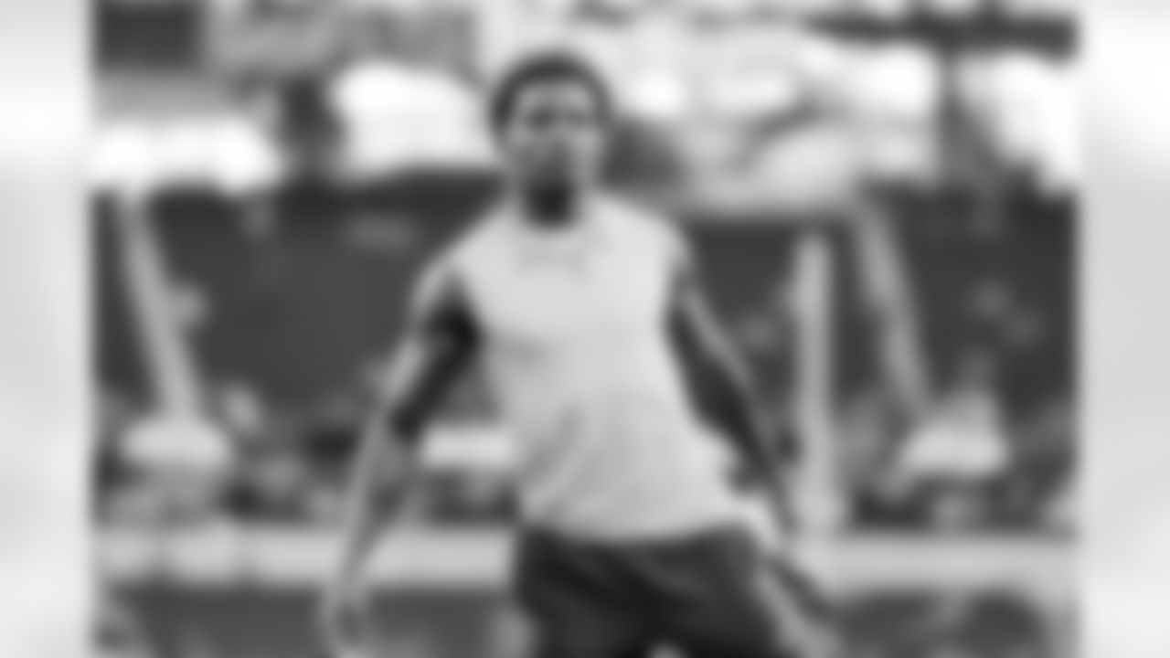 WR Derius Davis (12)