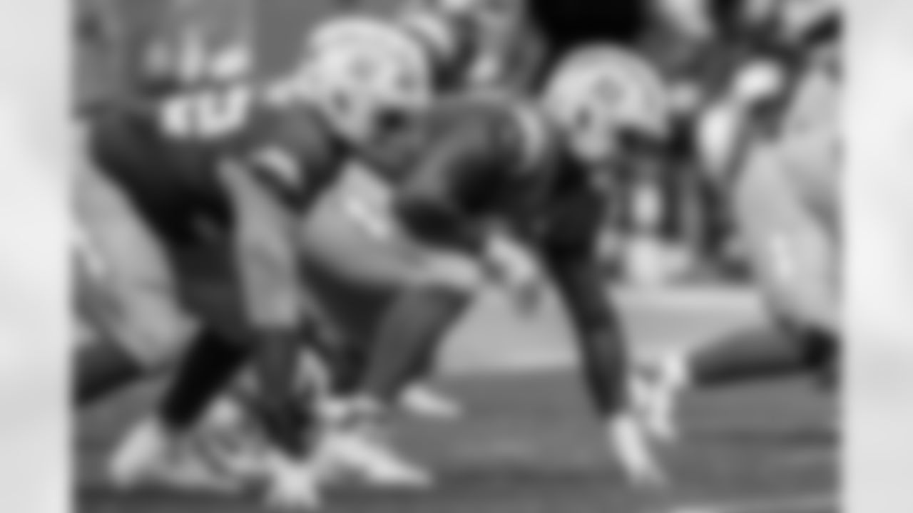 Take a look at the best photos of Chargers 2026 free agent Otito Ogbonnia