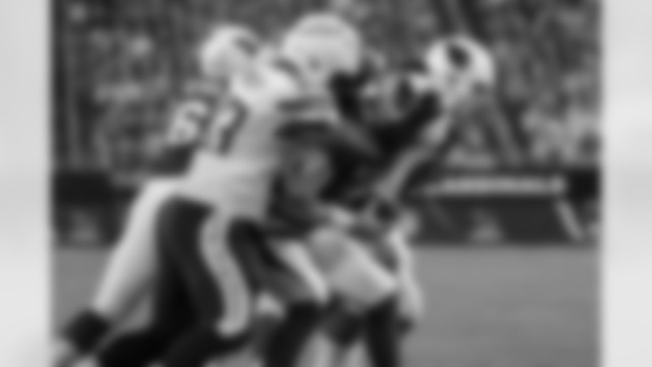 The San Diego Chargers play the Arizona Cardinals on Monday, September 8, 2014 at University of Phoenix Stadium in Glendale, Arizona. 
[FINAL SCORE: AZ 18 - SD 17]