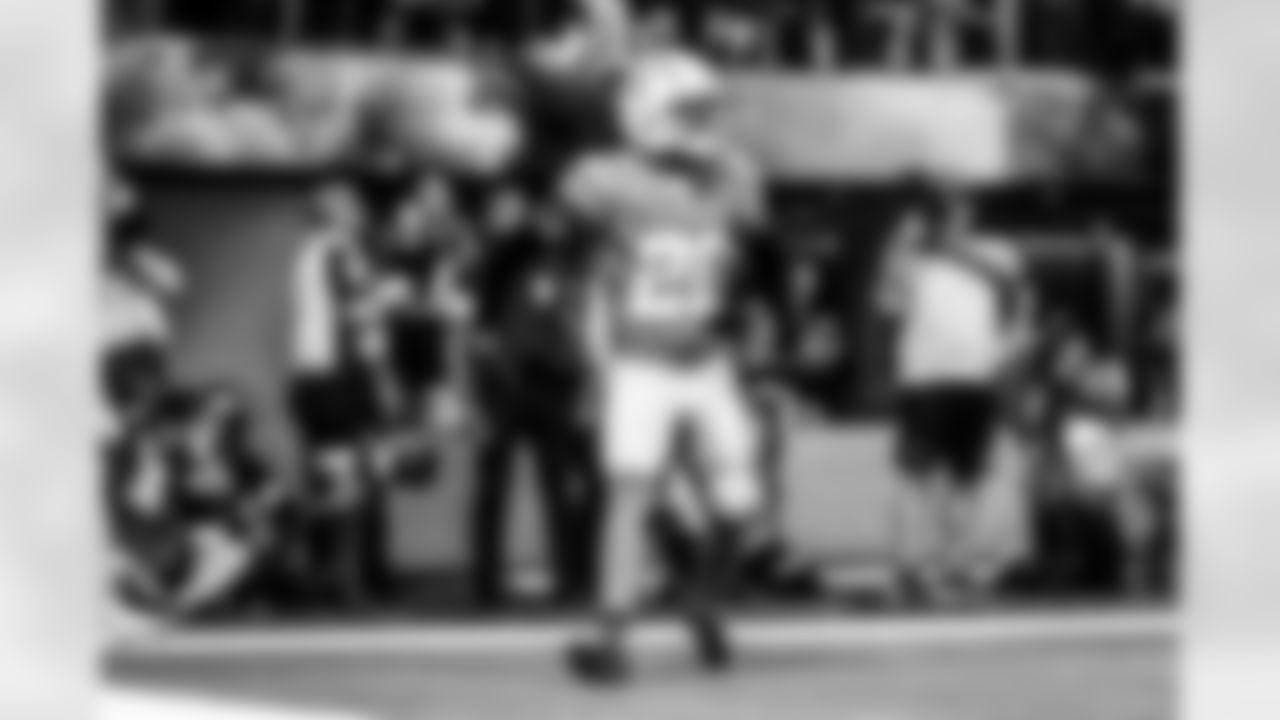 Take a look back at the Chargers Week 10 matchup with the Steelers in monochrome.