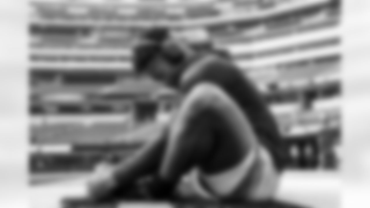 RB Kimani Vidal (30)