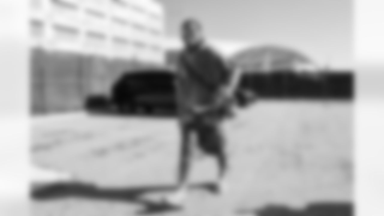 S Derwin James Jr. (3)