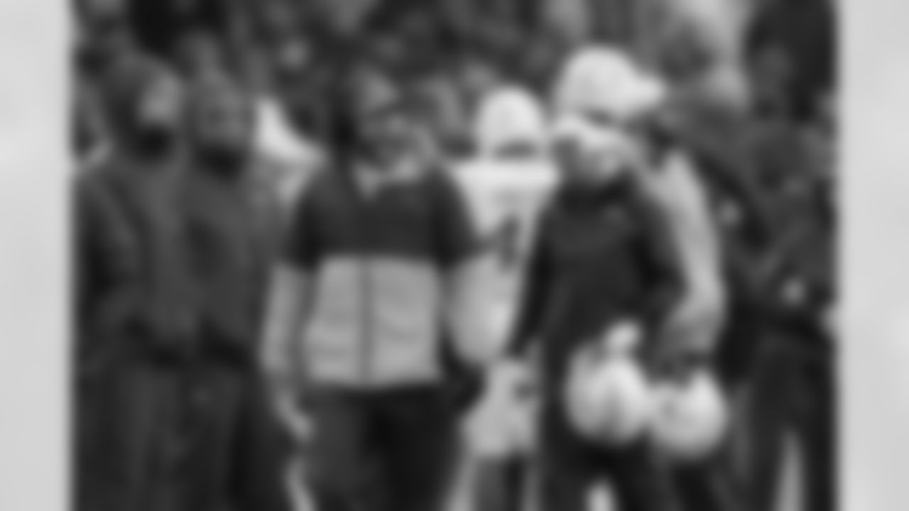 The Los Angeles Chargers play the New England Patriots on Sunday, December 3, 2023 at Gillette Stadium in Foxborough, MA.
[FINAL SCORE: LAC 6 - NE 0]