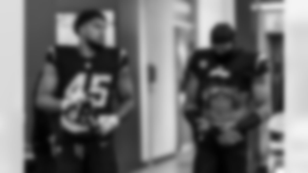 Check out the best shots from the Chargers Week 17 matchup against the Texans!