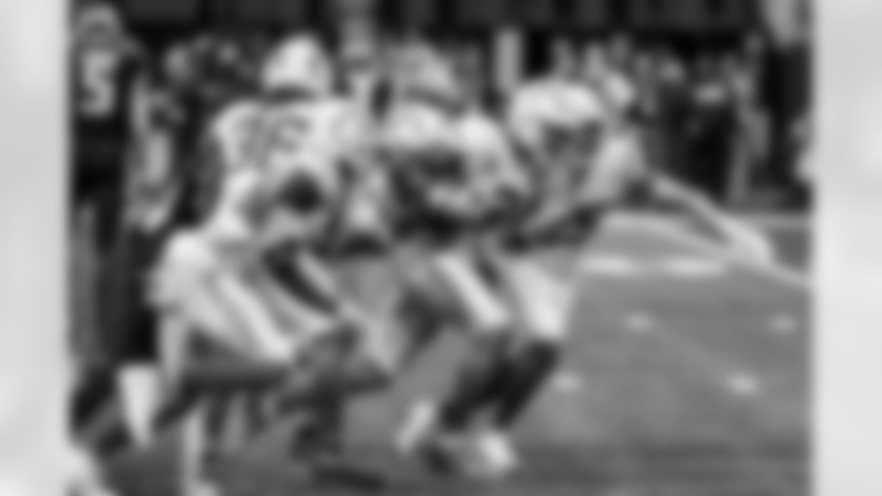 Check out the best shots from the Chargers Week 13 matchup against the Falcons!