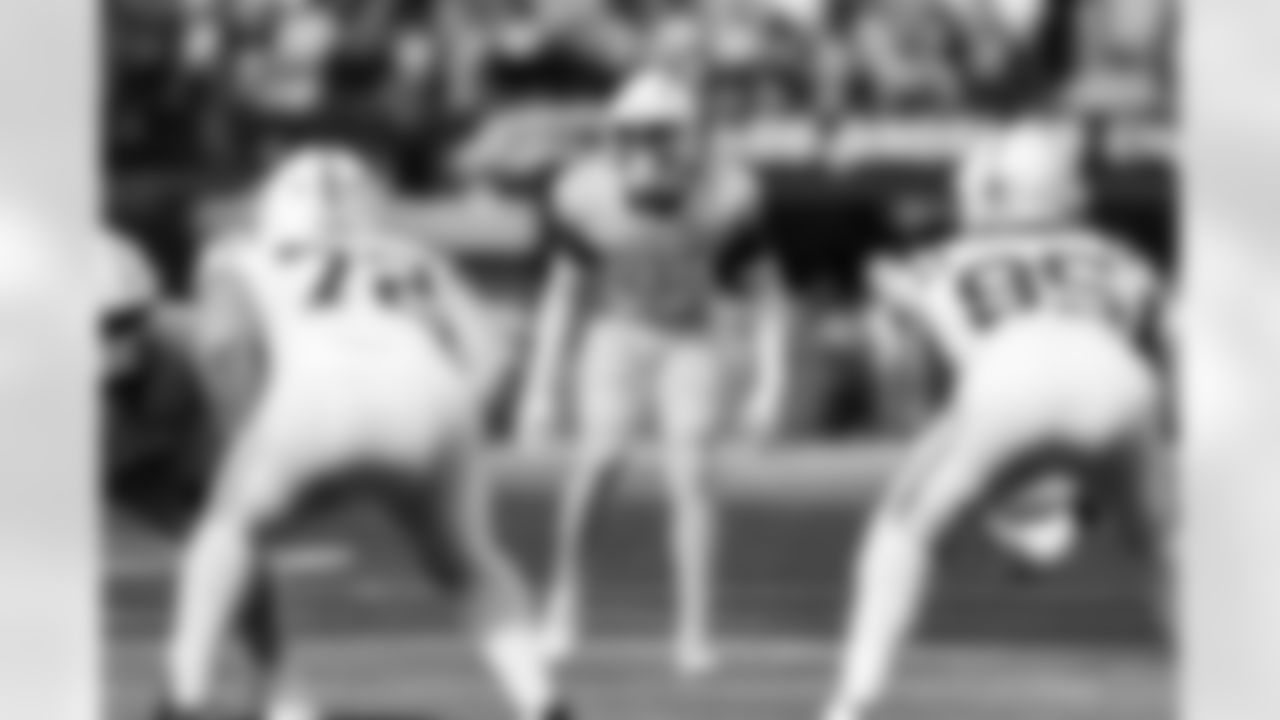 S RJ Mickens (27)