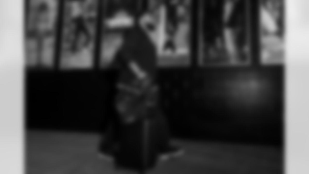 T Trey Pipkins III (79)