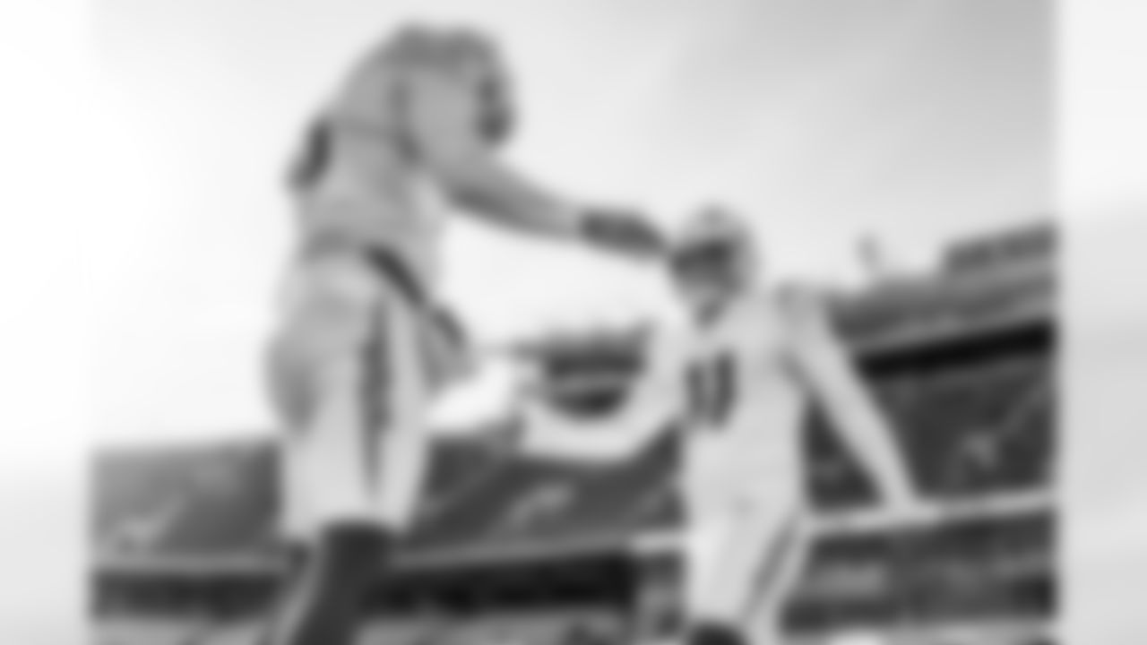 Take a look back at the Chargers Week 15 matchup with the Chiefs in monochrome.