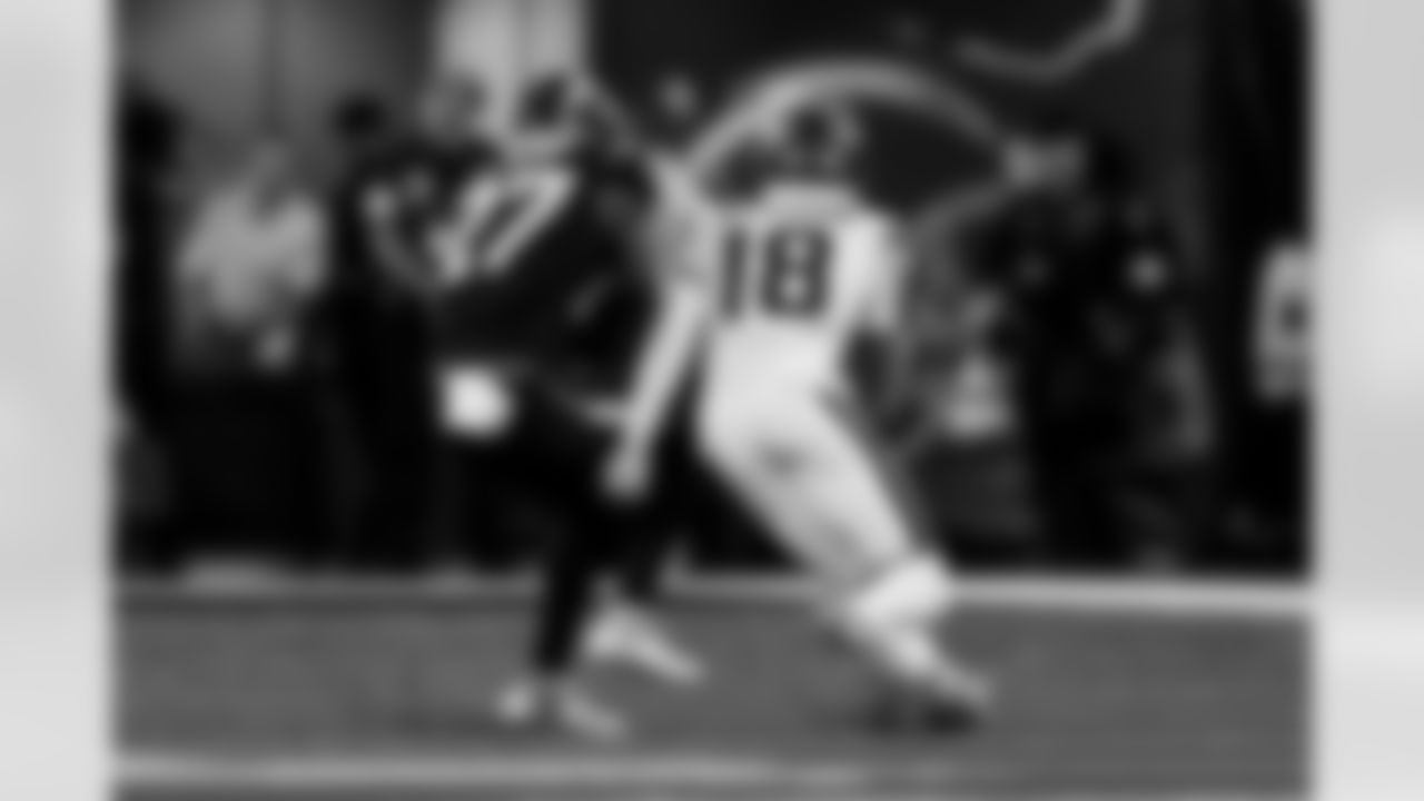 Take a look back at the best photos of the Chargers 2025 draft class in their inaugural NFL campaign.