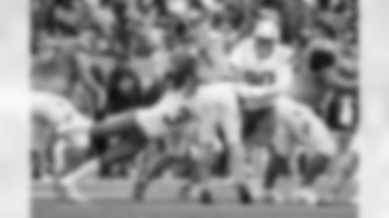 S Derwin James Jr. (3)