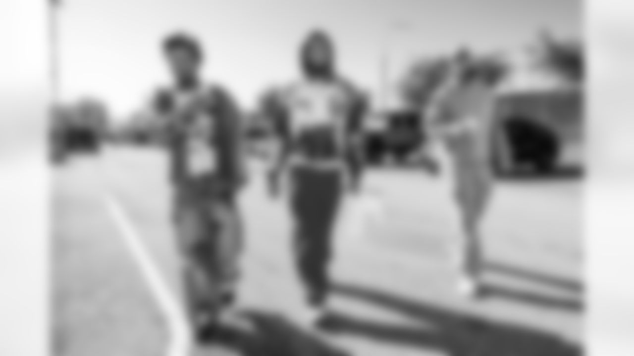 Take a look back at the best photos of the Chargers best arrival fits of the 2025 season.