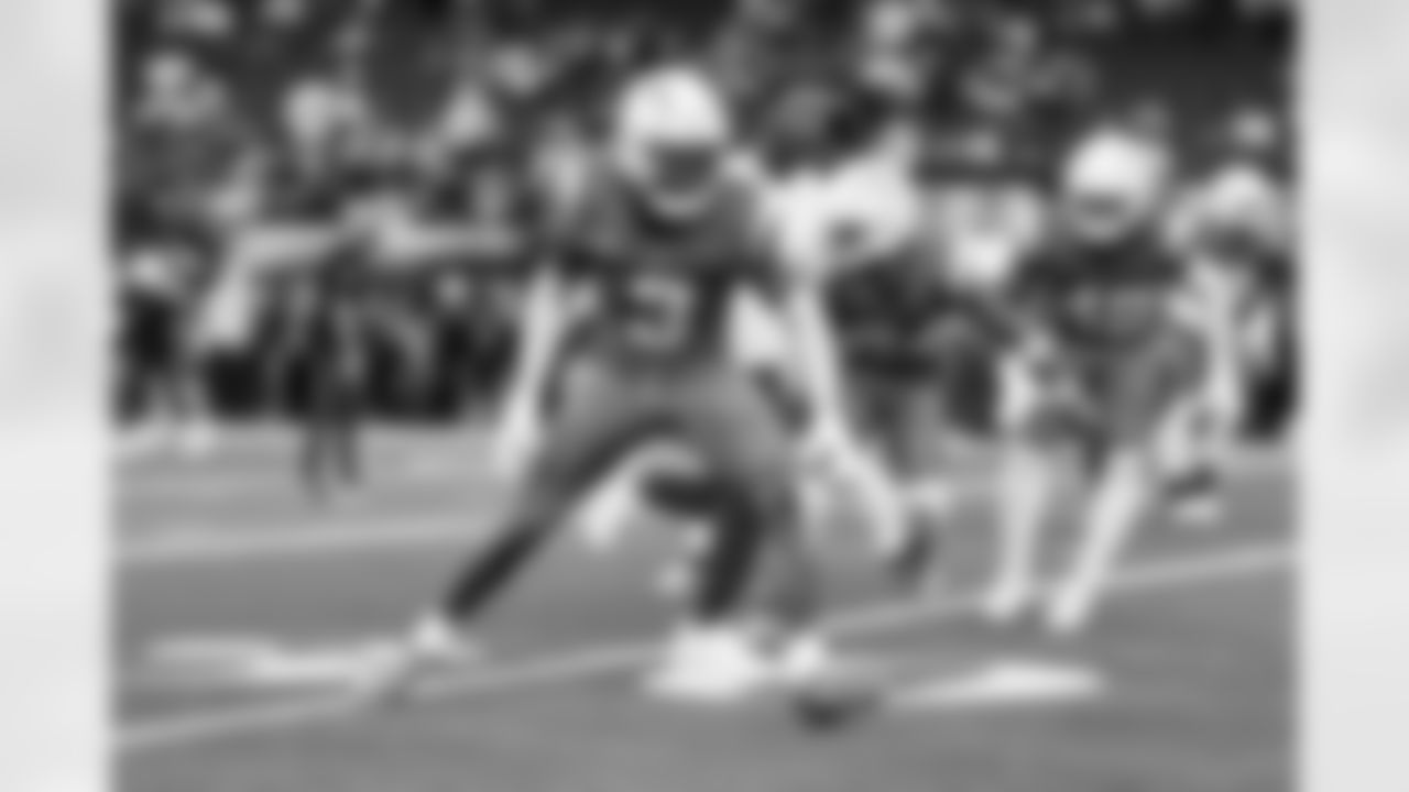 S Derwin James Jr. (3)