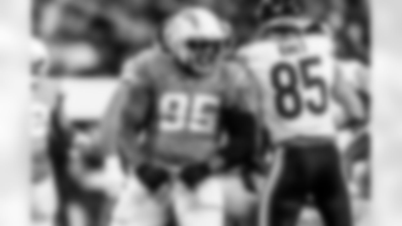 The Los Angeles Chargers play the Chicago Bears on Sunday, October 29, 2023 at SoFi Stadium in Inglewood, CA.
[FINAL SCORE: LAC 30 - CHI 10]