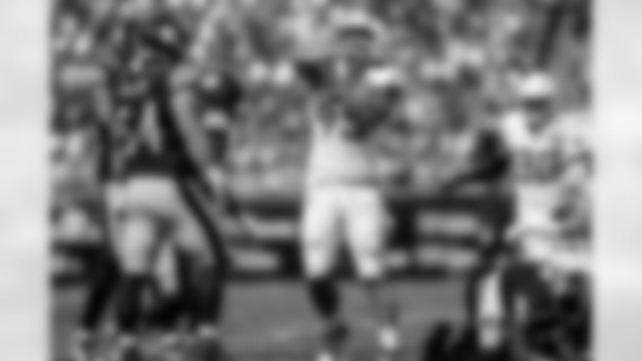 The Los Angeles Chargers play the Pittsburgh Steelers on Sunday, September 22, 2024 at Acrisure Stadium in Pittsburgh, PA.
[FINAL SCORE: PIT 20 - LAC 10]