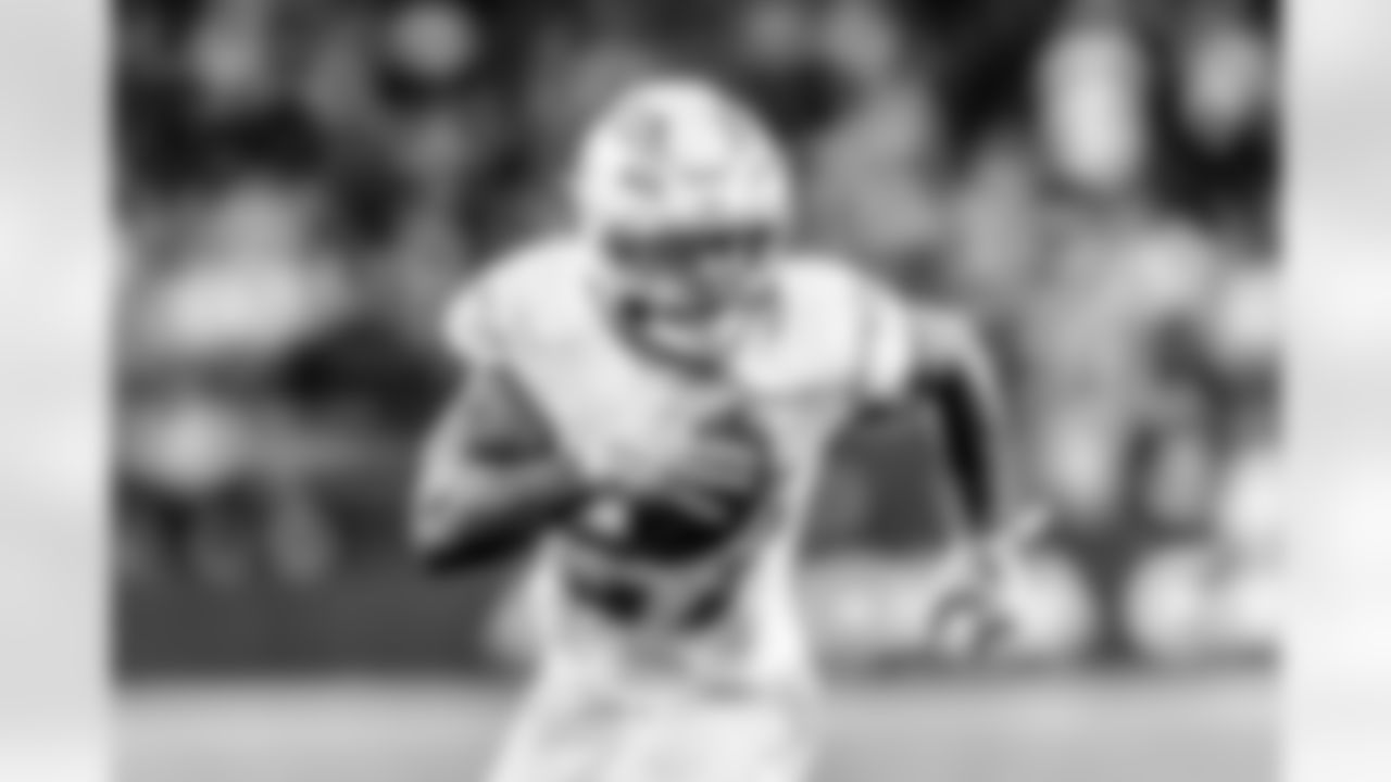 Take a look back at the Chargers Week 7 matchup with the Cardinals in monochrome!