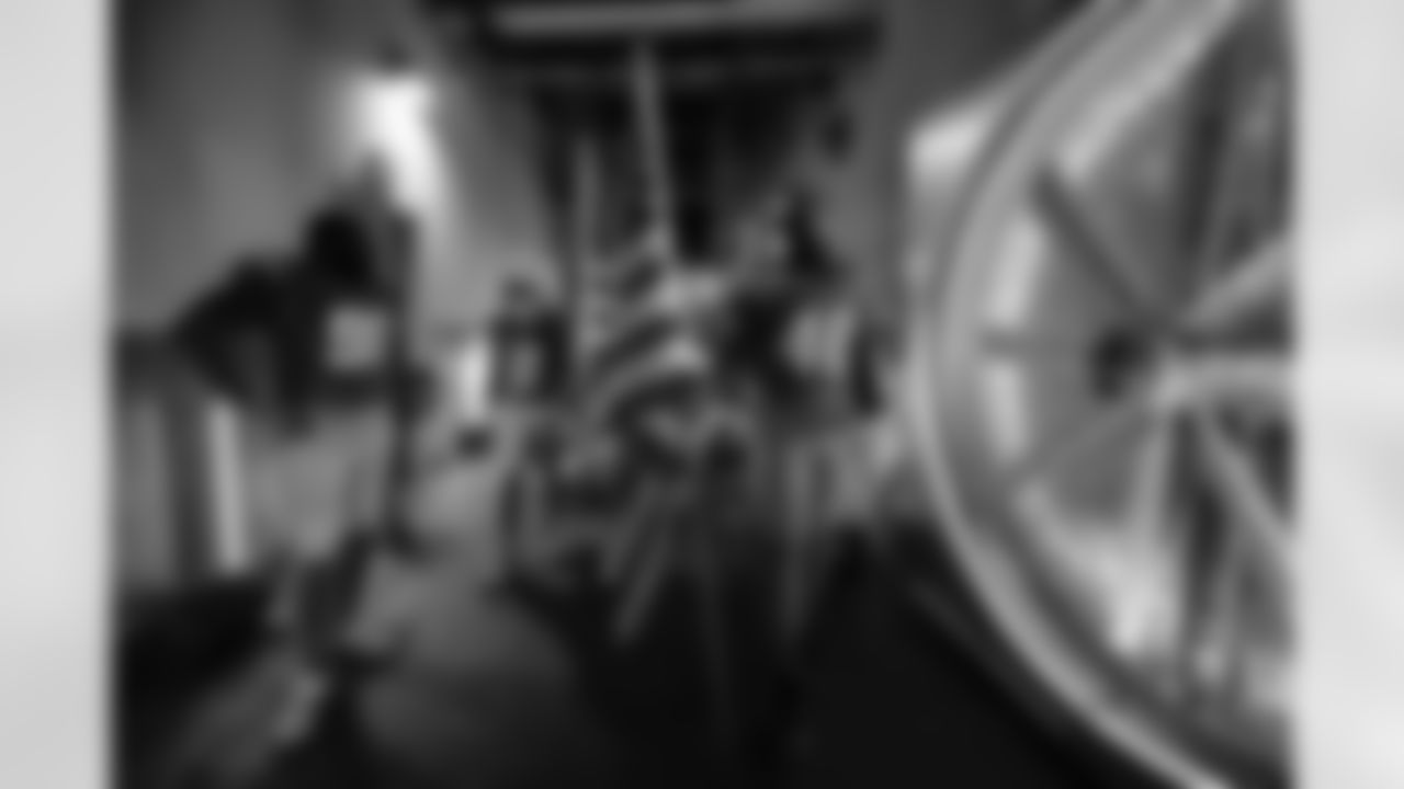 Check out the best shots from the Chargers Week 10 matchup against the Steelers!