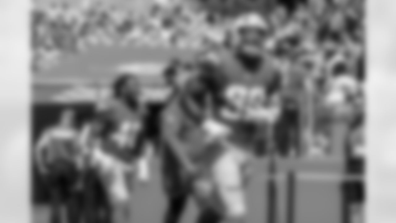 Check out the best shots from the Chargers Week 6 matchup against the Dolphins!