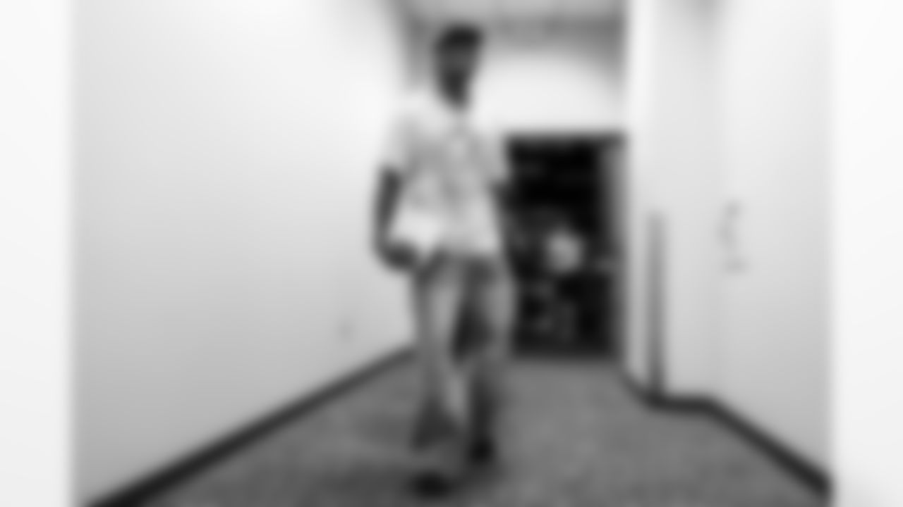 S Derwin James Jr. (3)