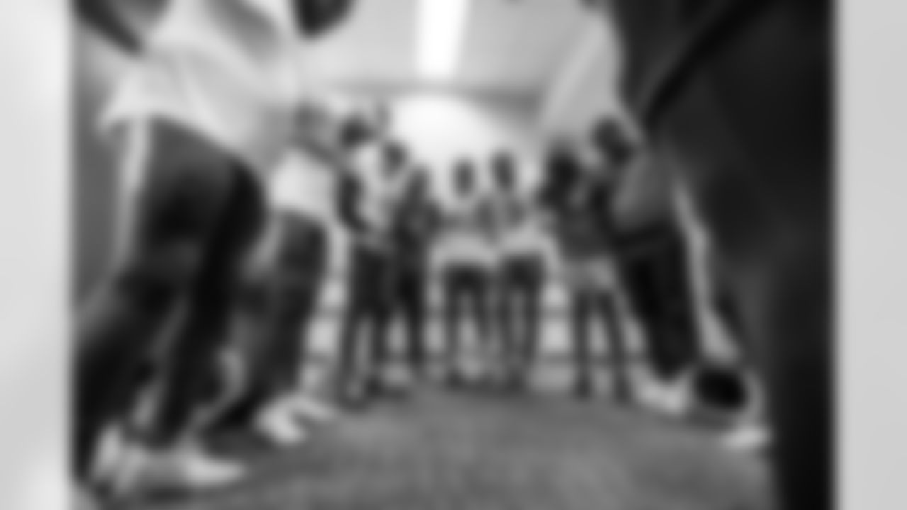 Check out the best shots from the Chargers Week 16 matchup against the Cowboys!