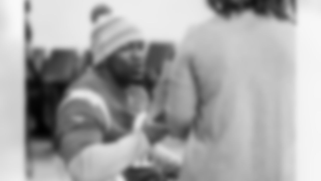 The Los Angeles Chargers host a Scholastic Book Fair on Monday, December 1, 2025 at Baldwin Hills Elementary in Los Angeles, CA.