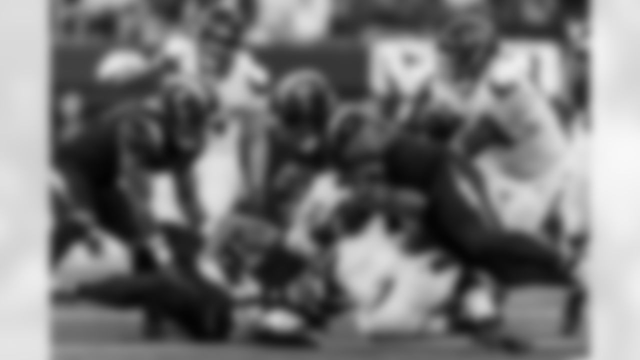 Take a look at the best photos of Chargers 2026 free agent Otito Ogbonnia