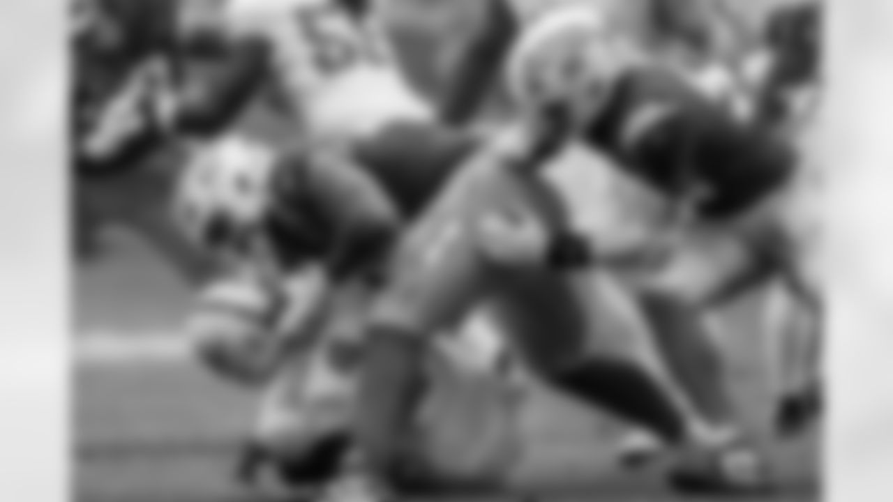 Take a look back at the best photos of Tuli Tuipulotu's 2025 campaign.