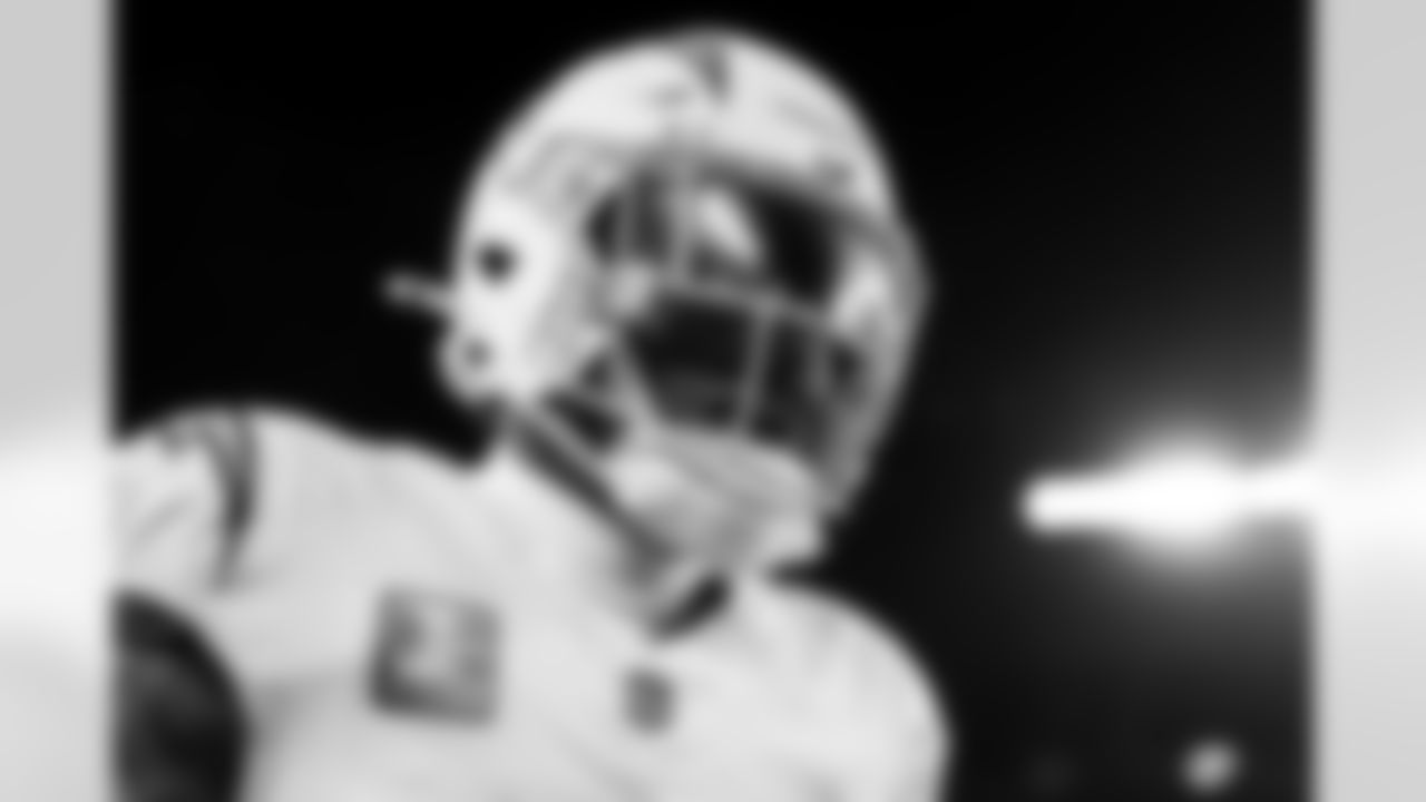 S Derwin James Jr. (3)