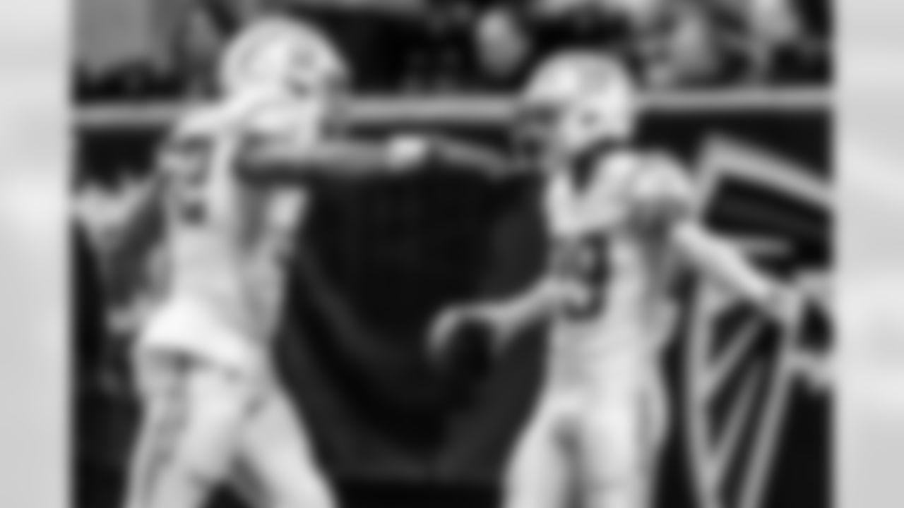 Check out the best shots from the Chargers Week 13 matchup against the Falcons!