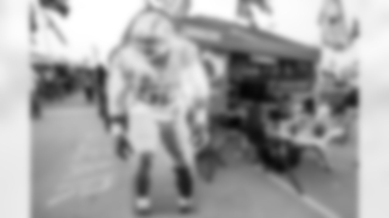 Fans joined the Bolt Fam at Pepsi Tailgate Central to get gameday ready for the Chargers' Week 13 clash with the Las Vegas Raiders.