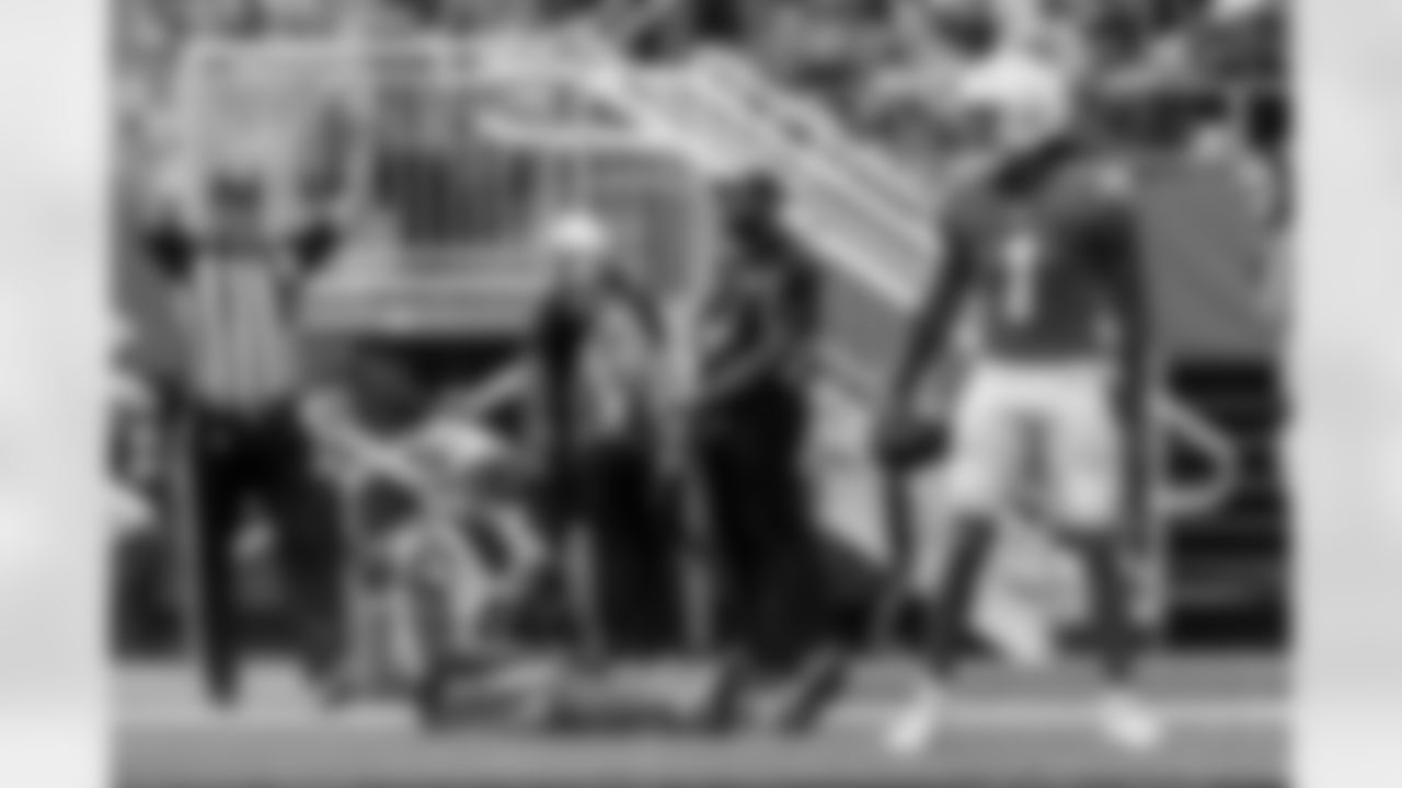 The Los Angeles Chargers play the Carolina Panthers on Sunday, September 15, 2024 at Bank of America Stadium in Charlotte, NC.
[FINAL SCORE: LAC 26 - CAR 3]