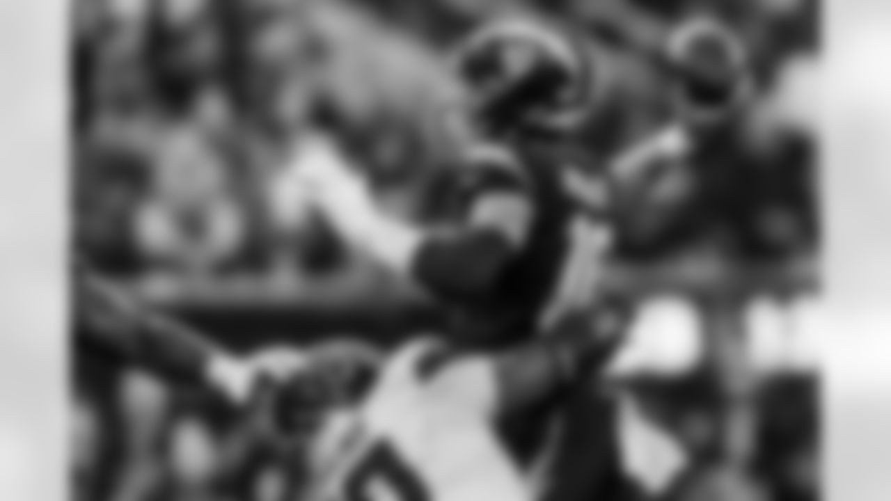 Take a look back at the best photos of Justin Herbert's 2025 campaign.