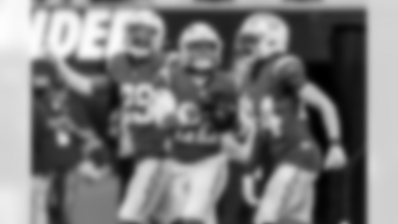 The Los Angeles Chargers play the Tampa Bay Buccaneers on Sunday, December 15, 2024 at SoFi Stadium in Inglewood, CA.
[FINAL SCORE: TB 40 - LAC 17]