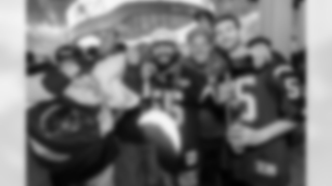 Check out some of the best photos of the Bolt Fam getting together at SoFi Stadium as the Chargers take on the Pittsburgh Steelers in Week 10!