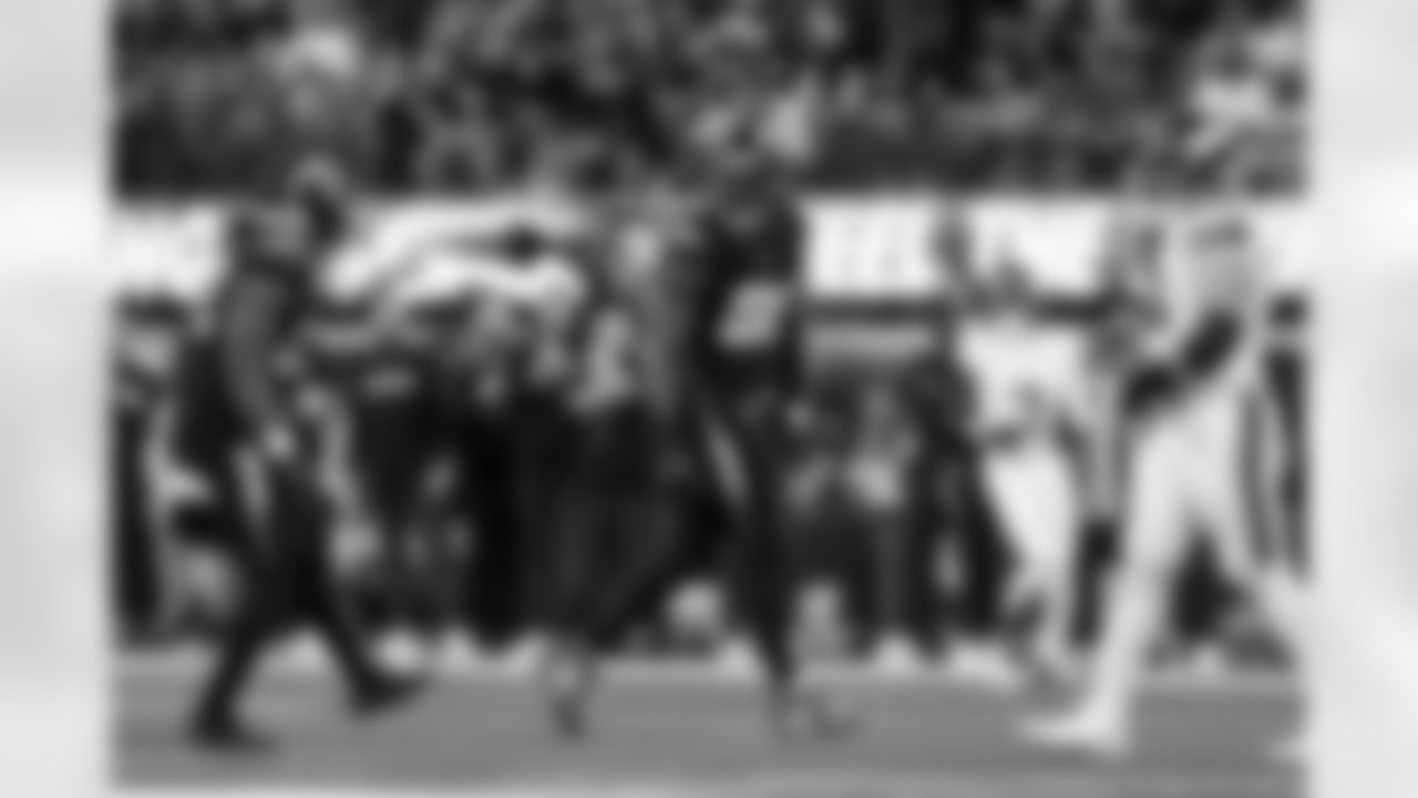 OLB Odafe Oweh (98)