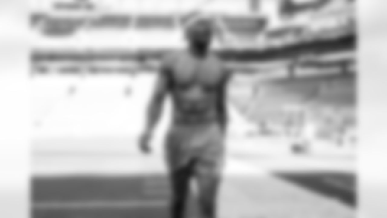 S Derwin James Jr. (3)