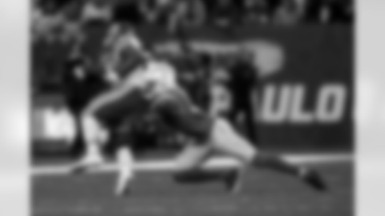 Take a look back at the best photos of Derwin James, Jr.'s 2025 campaign.