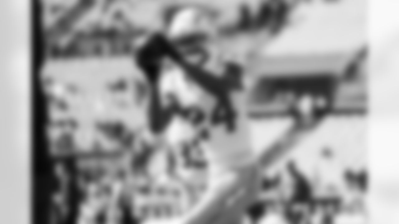 CB Benjamin St-Juste (24)