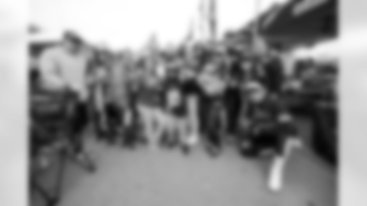 Fans joined the Bolt Fam at Pepsi Tailgate Central to get gameday ready for the Chargers' Week 13 clash with the Las Vegas Raiders.