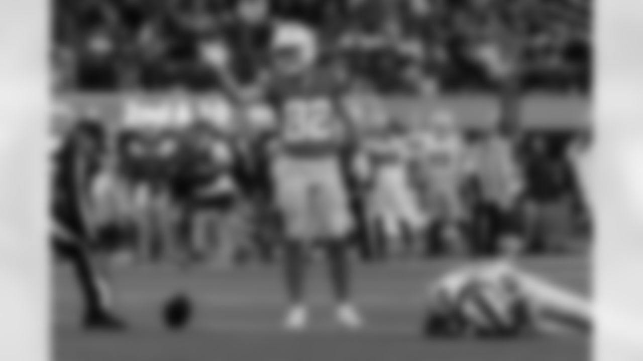 The Los Angeles Chargers play the Buffalo Bills on Sunday, December 23, 2023 at SoFi Stadium in Inglewood, CA.
[FINAL SCORE: BUF 24 - LAC 22]