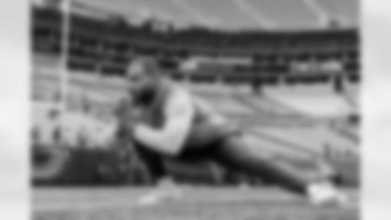 The Los Angeles Chargers play the Carolina Panthers on Sunday, September 15, 2024 at Bank of America Stadium in Charlotte, NC.
[FINAL SCORE: LAC 26 - CAR 3]