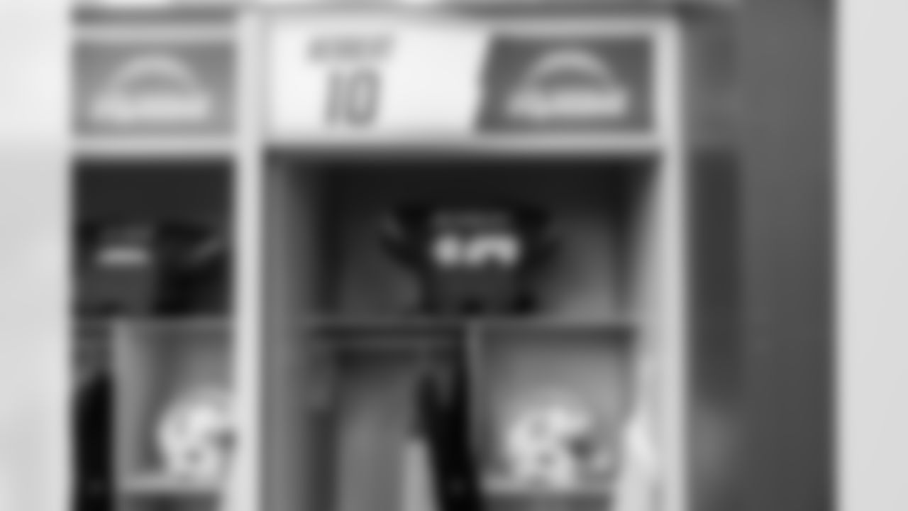 The Los Angeles Chargers play the New Orleans Saints on Sunday, October 27, 2024 at SoFi Stadium in Inglewood, CA.
[FINAL SCORE: LAC 26 - NO 8]