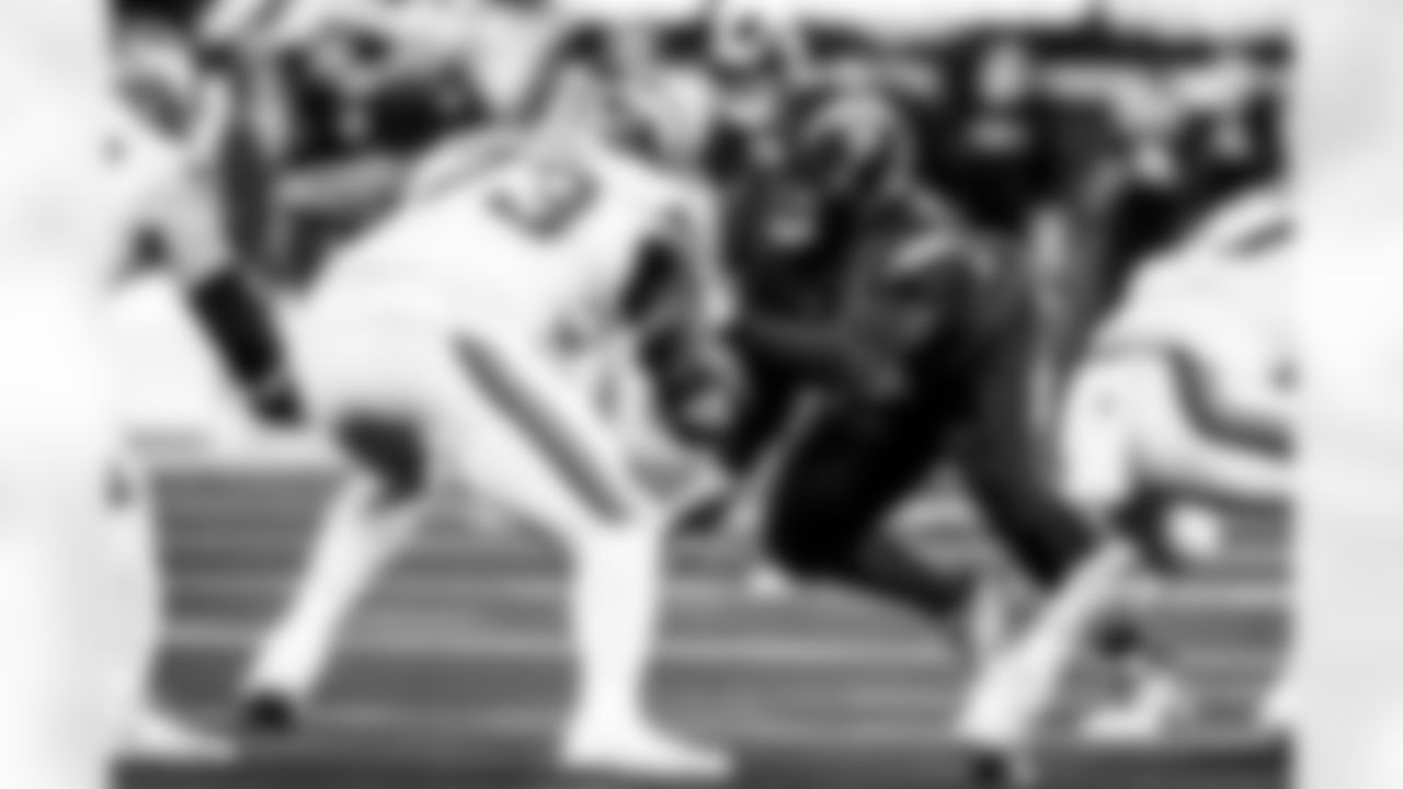 Take a look back at the Chargers Week 8 matchup with the Vikings in monochrome!