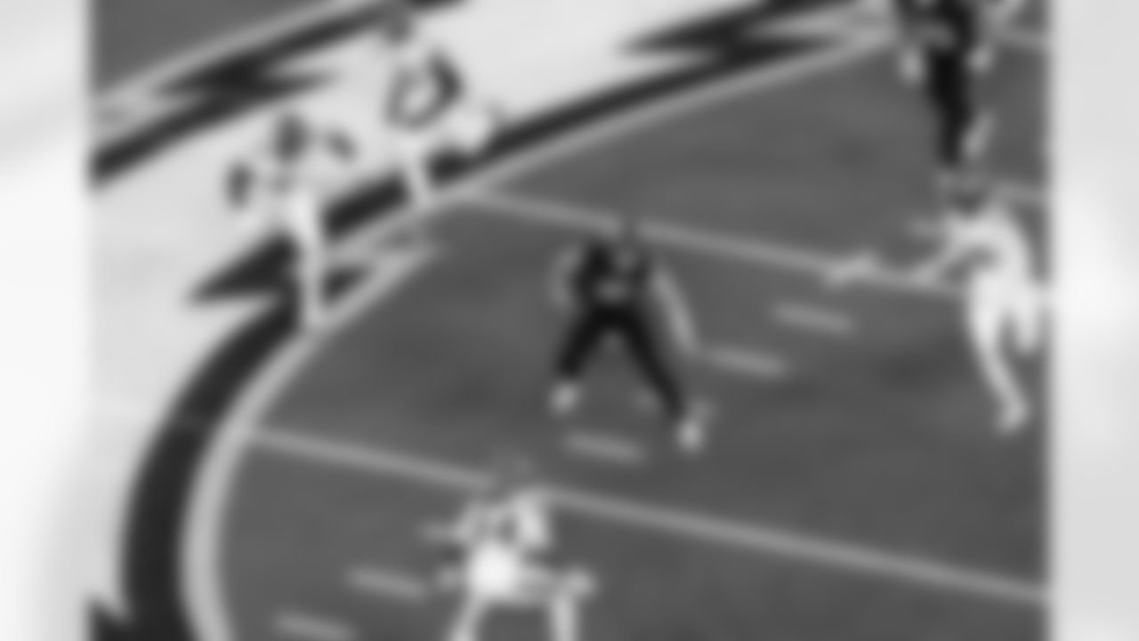 Check out the best shots from the Chargers Week 8 matchup against the Vikings!