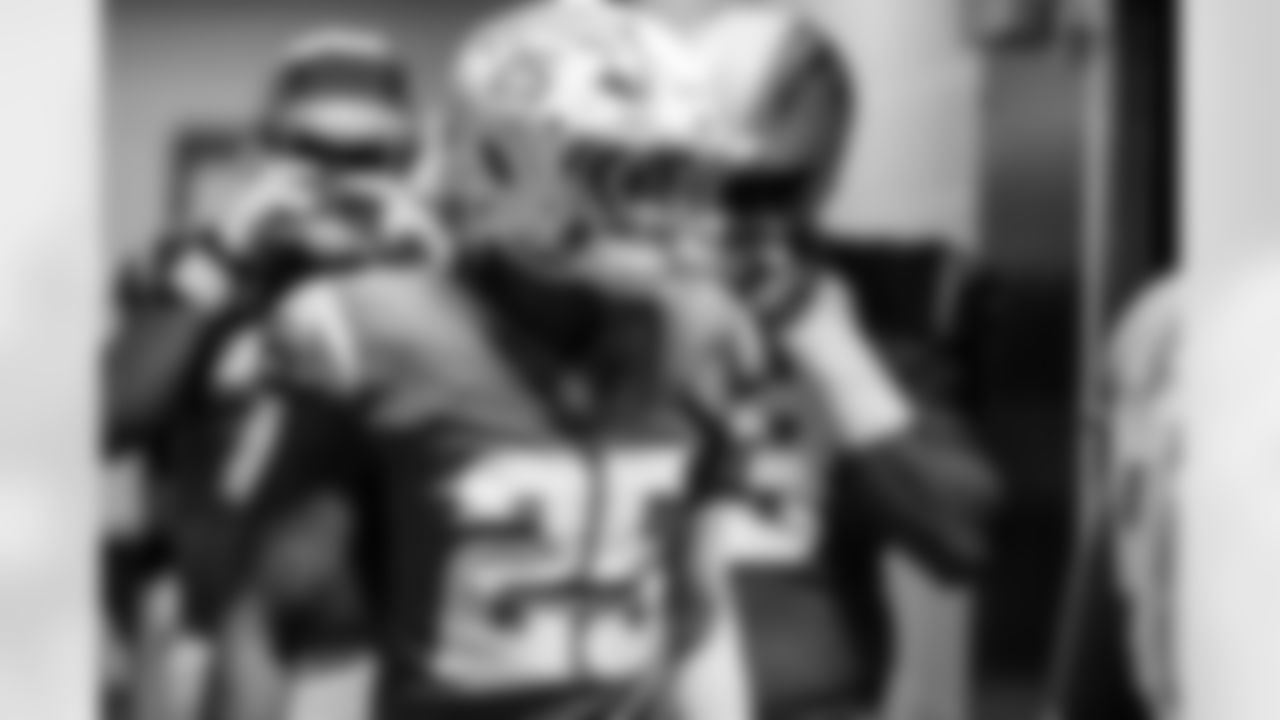 The Los Angeles Chargers play the Carolina Panthers on Sunday, September 15, 2024 at Bank of America Stadium in Charlotte, NC.
[FINAL SCORE: LAC 26 - CAR 3]