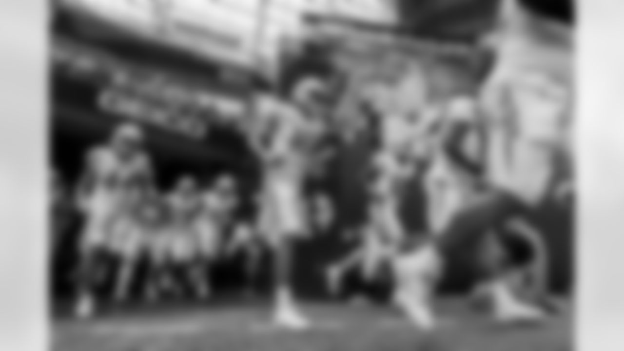 The Los Angeles Chargers play the Minnesota Vikings on Sunday, September 24, 2023 at U.S. Bank Stadium in Minneapolis, MN.
[FINAL SCORE: LAC 28 - MIN 24]