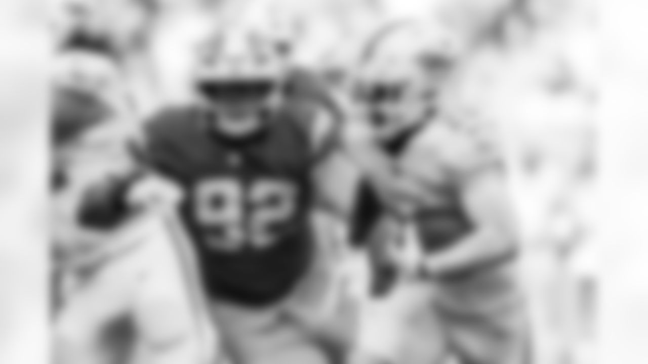 Check out the best shots from the Chargers Week 6 matchup against the Dolphins!