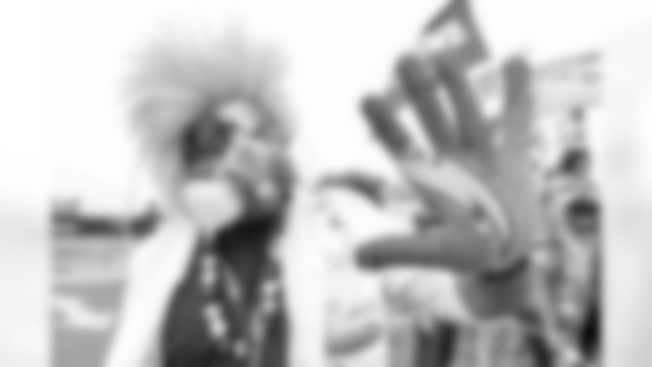 Fans joined the Bolt Fam at Pepsi Tailgate Central to get gameday ready for the Chargers' Week 13 clash with the Las Vegas Raiders.